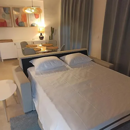 Apartmán Centrico Cozy Con Piscina Y Parking *