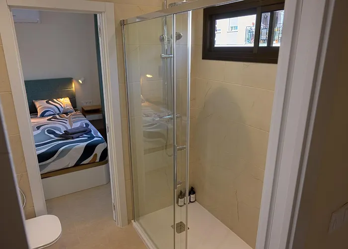 Céntrico Con Piscina Y Parking Apartamento *